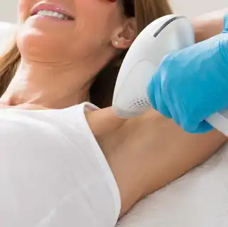 Depilação nas axilas